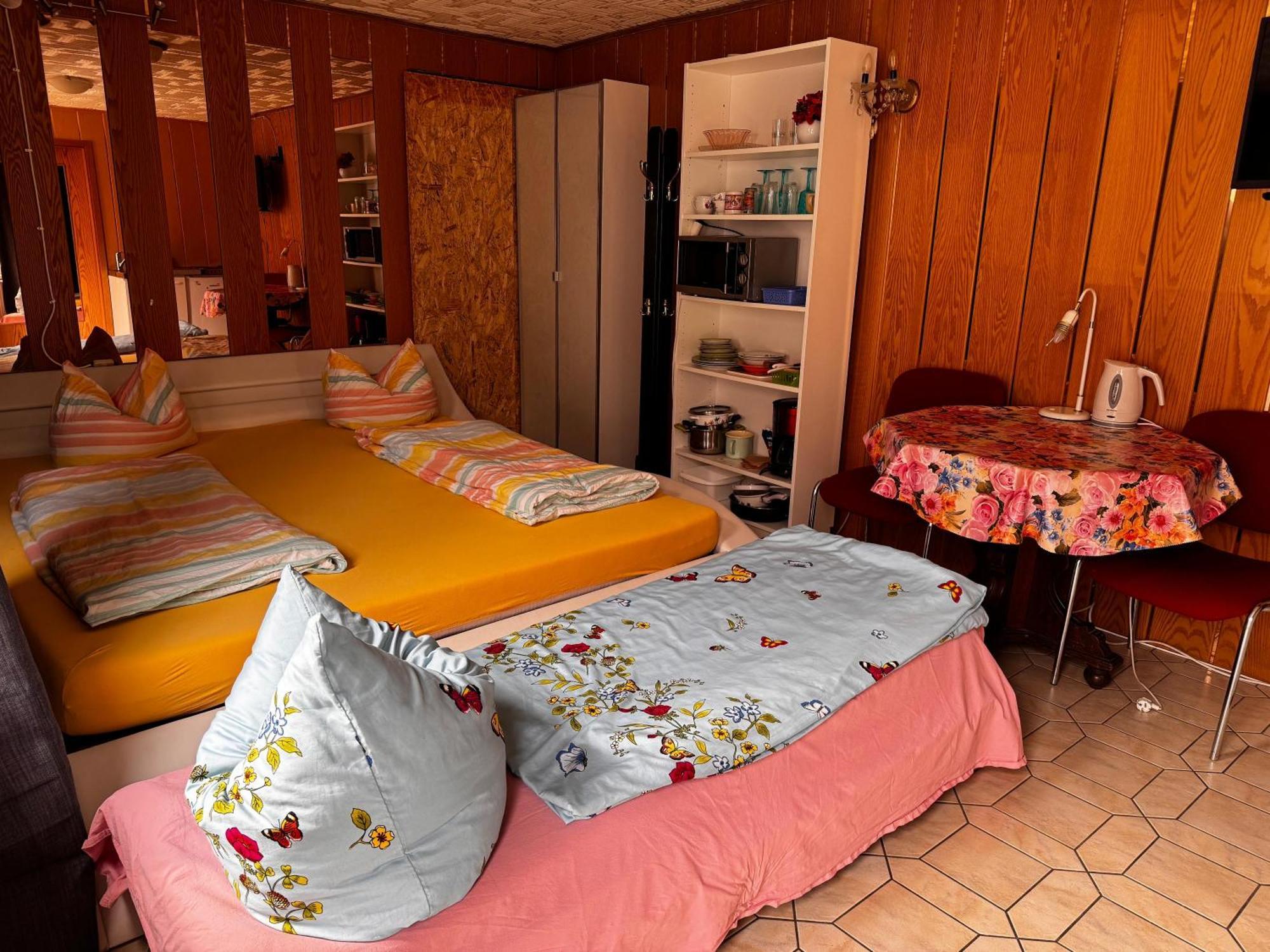 Cozy Unterkunft Im Spreewald Nahe Tropical Islands Golßen Exteriér fotografie